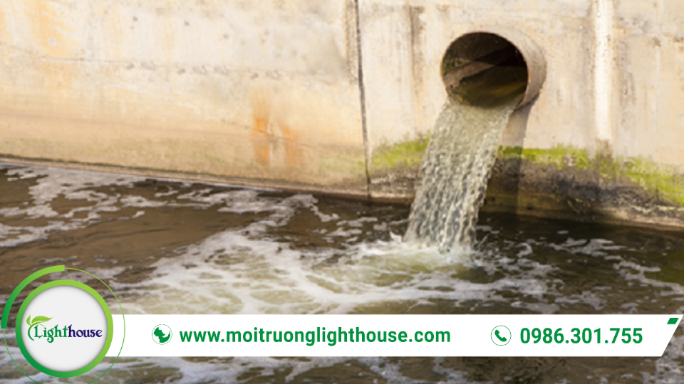 Tầm quan trọng của việc lập báo cáo xả thải vào nguồn nước 1 Điểm xả nước thải của doanh nghiệp ra nguồn tiếp nhận để quan trắc và lập báo cáo xả thải