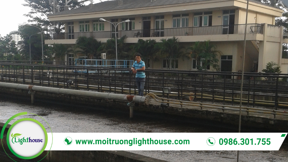 Công nghệ xử lý nước cho khu công nghiệp với hạ tầng trạm xử lý tập trung, đảm bảo kiểm soát chất lượng nước.