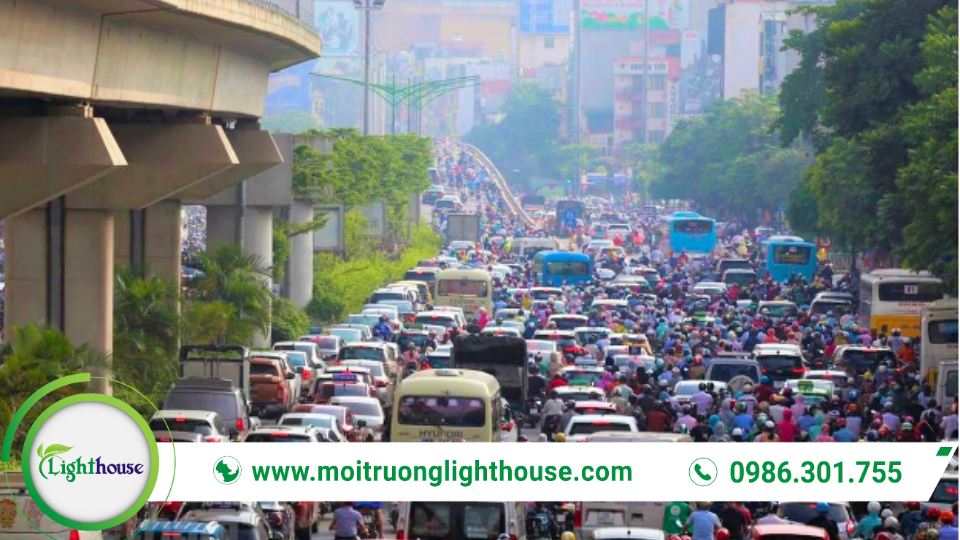 Quan trắc môi trường không khí xung quanh tại đô thị đông xe – giám sát ô nhiễm giao thông, khí NO2 và bụi mịn.